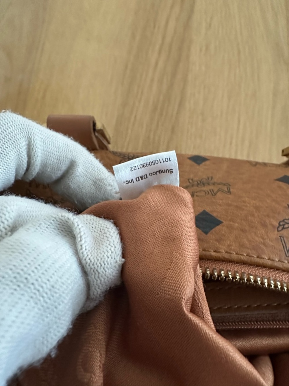 MCM Limited Boston Bag with dustbag - Picture 14 of 16